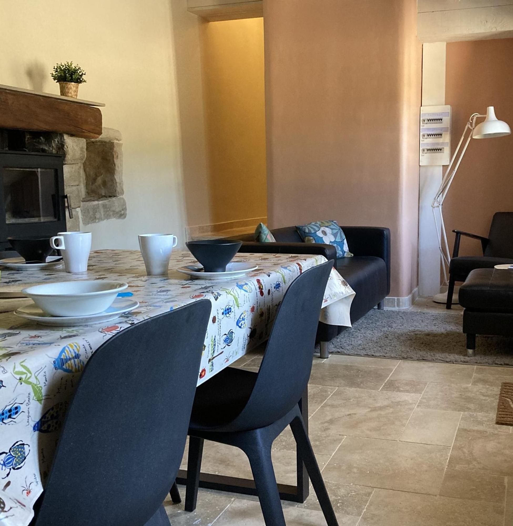 La Grisonne - Gite Nordine Revest-du-Bion Exterior foto