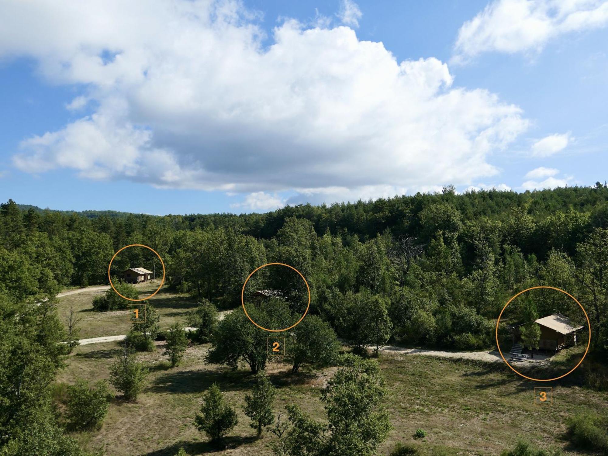 La Grisonne - Gite Nordine Revest-du-Bion Exterior foto